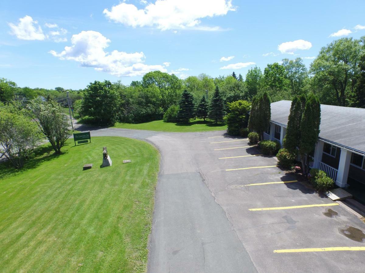 Lionstone Inn Motel & Cottages Pictou Exterior foto